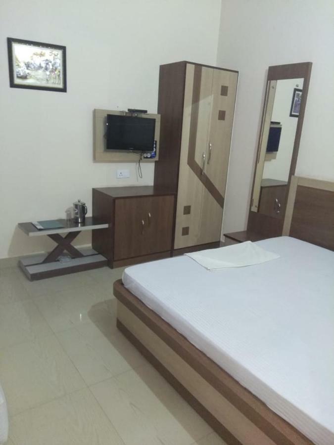 Hotel R K Residency Muzaffarpur Kültér fotó
